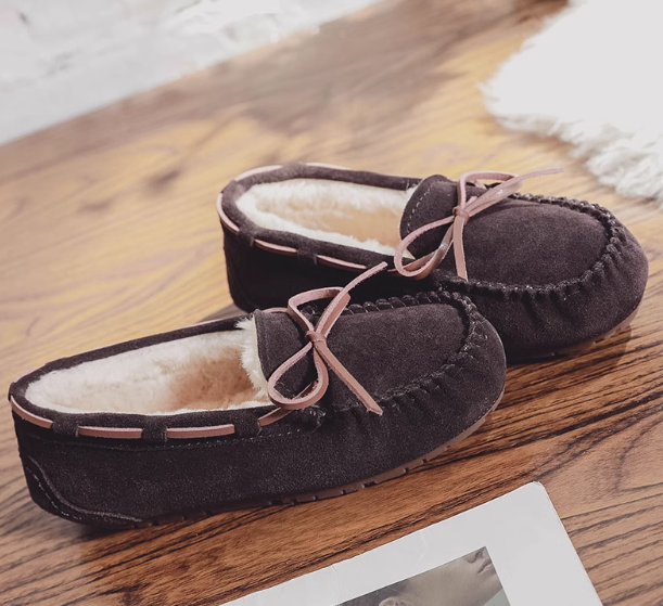 Mocassins en daim fourrés