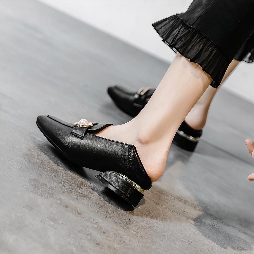 Mocassin à talons carrés élégants