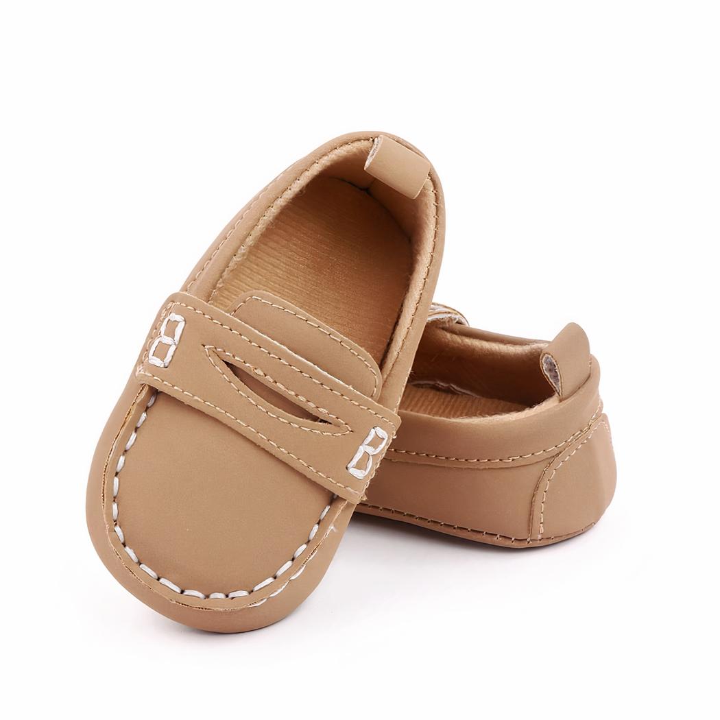 Mocassin classiques en cuir pour bébé fille