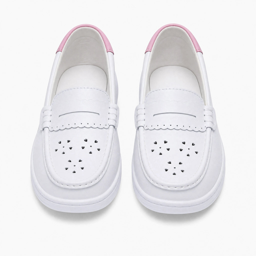 Mocassin Femme Semelle Compensée Blanc Ajouré en Cuir - Fond neutre