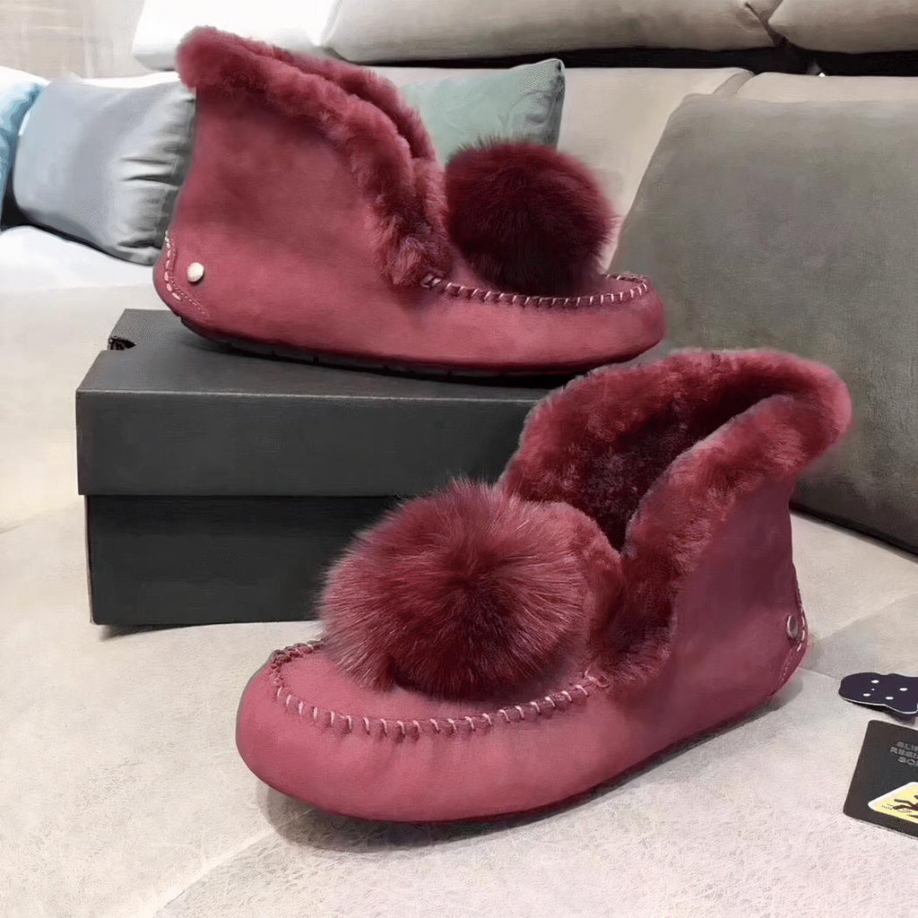 Mocassins indiens en daim fourré à pompon