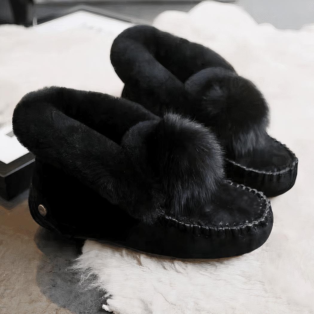 Mocassins indiens en daim fourré à pompon