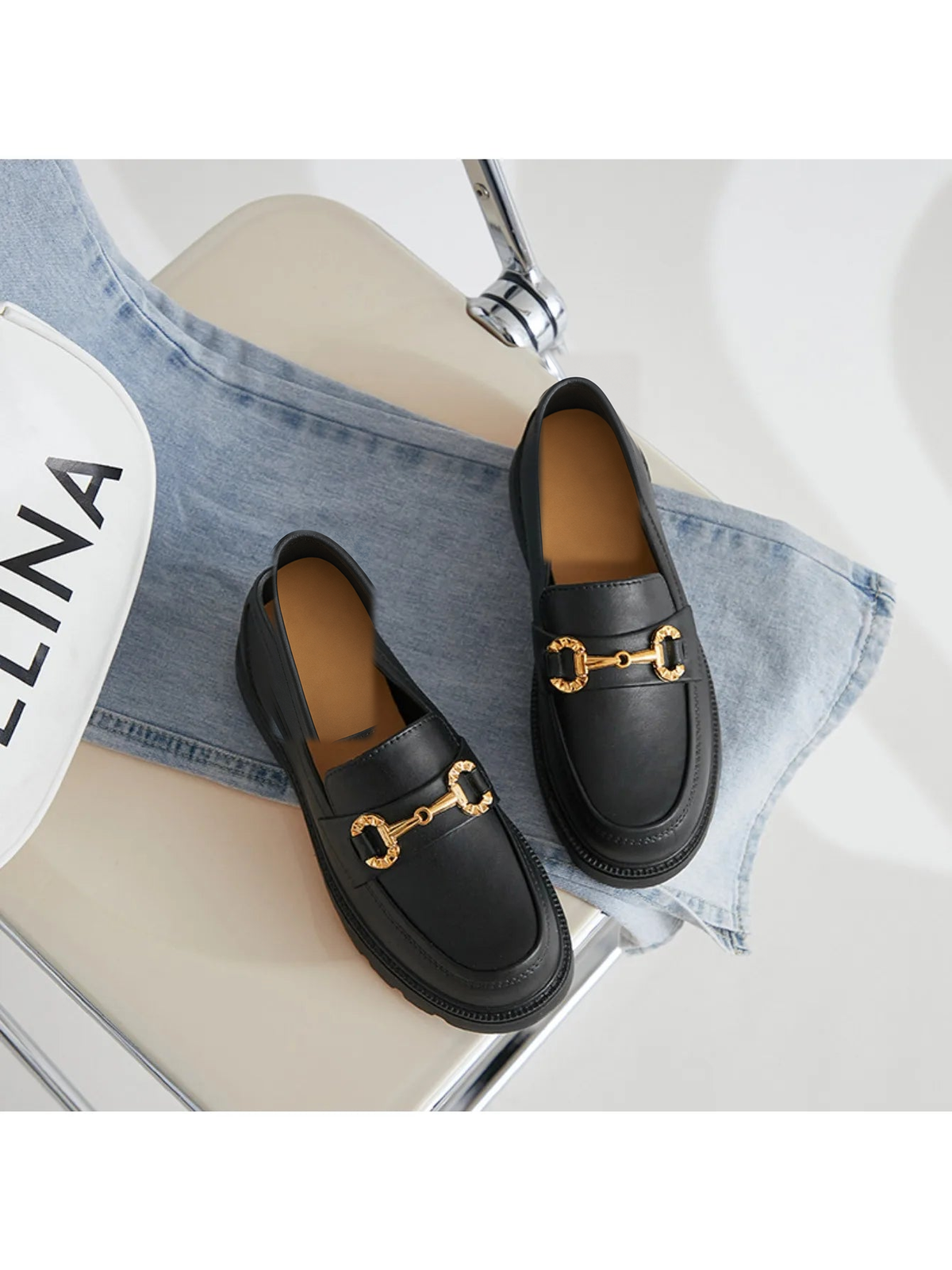 Mocassins à mors doré pour femme, coloris Noir