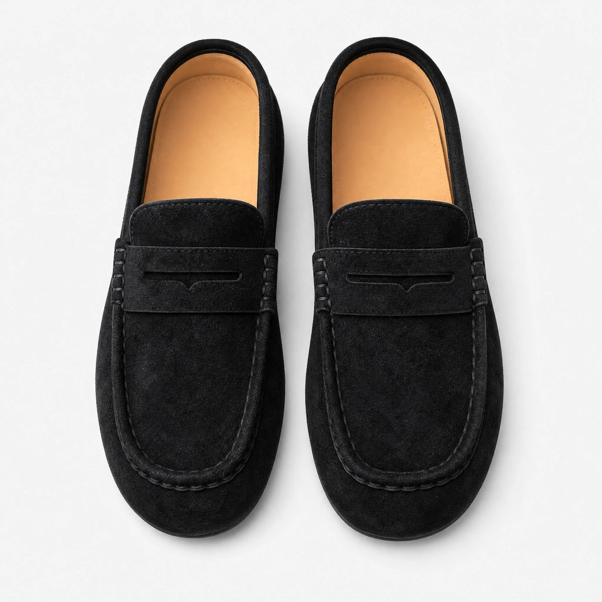 Mocassin Mule Noir Ouvert à Talon Bas et Semelle Souple - Fond neutre