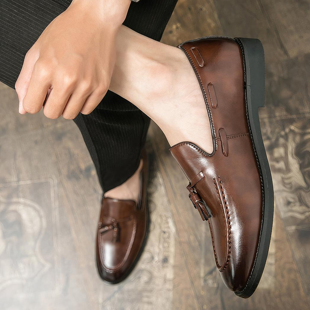 Mocassins à glands classiques en cuir lisse