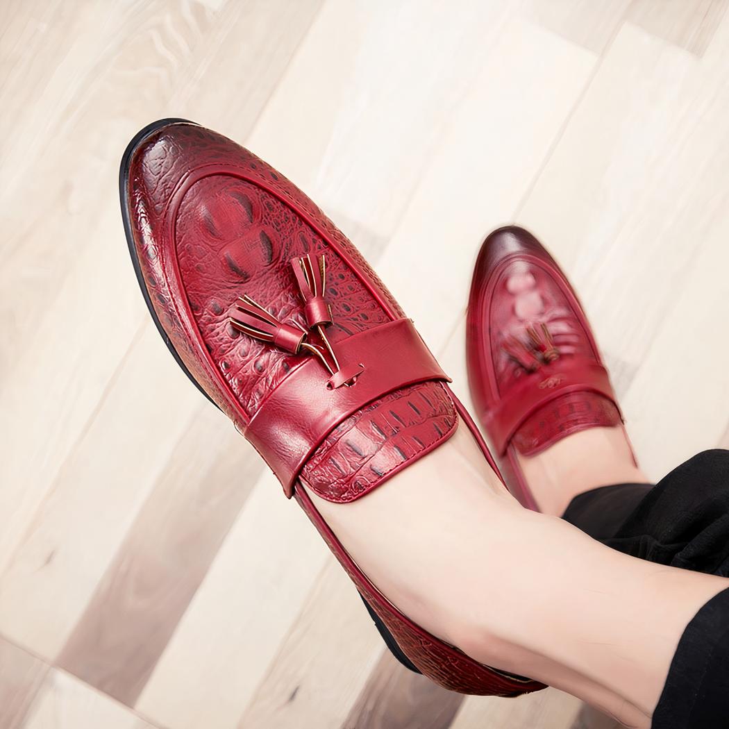 Mocassins à glands effet cuir crocodile
