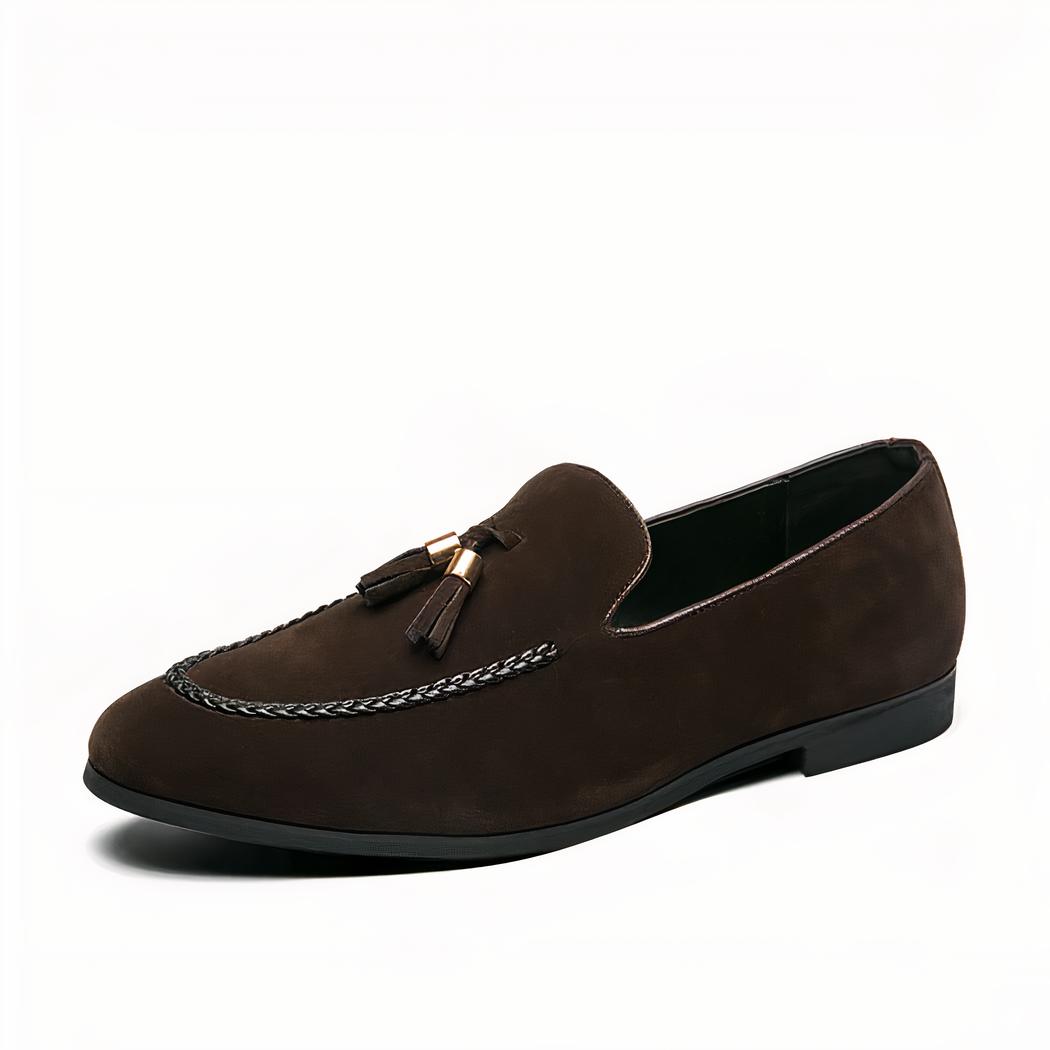 Mocassins à glands en daim avec torsade en cuir