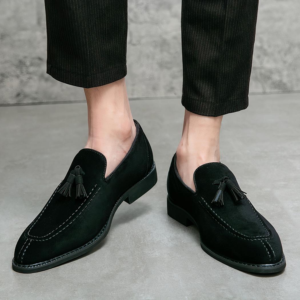 Mocassins à glands en daim style vintage
