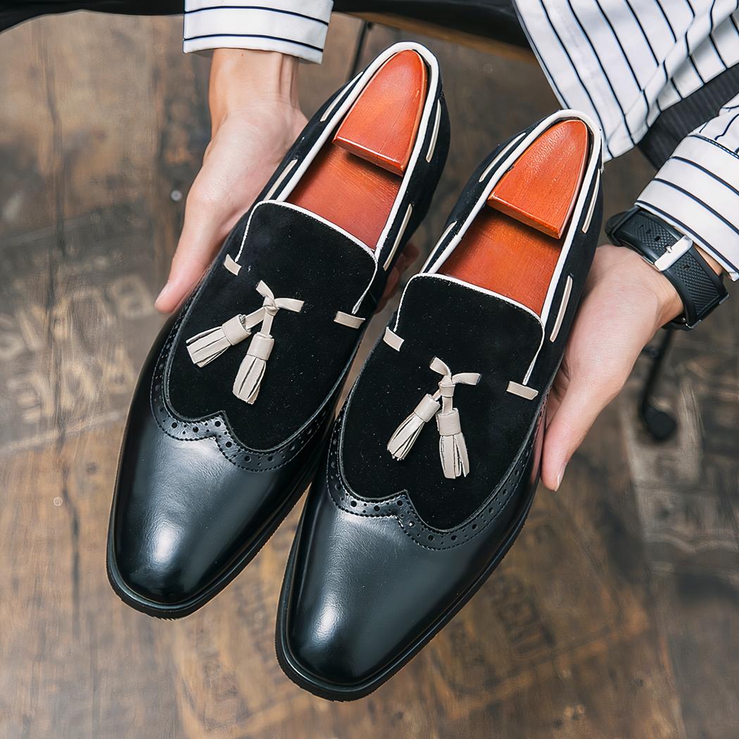 Mocassins à glands au design original pour homme