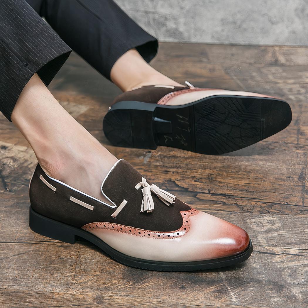 Mocassins à glands au design original pour homme