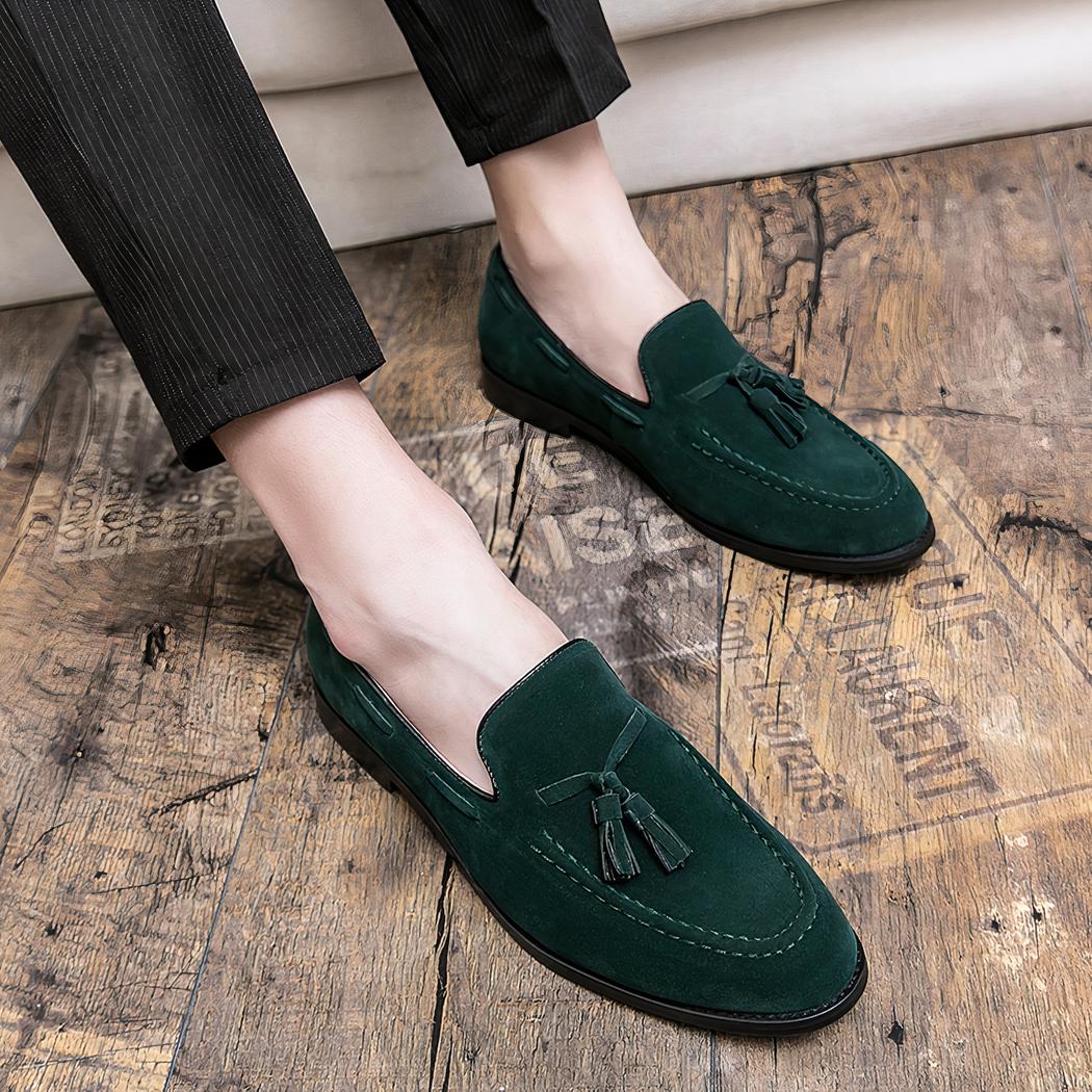 Mocassins à glands en daim verts