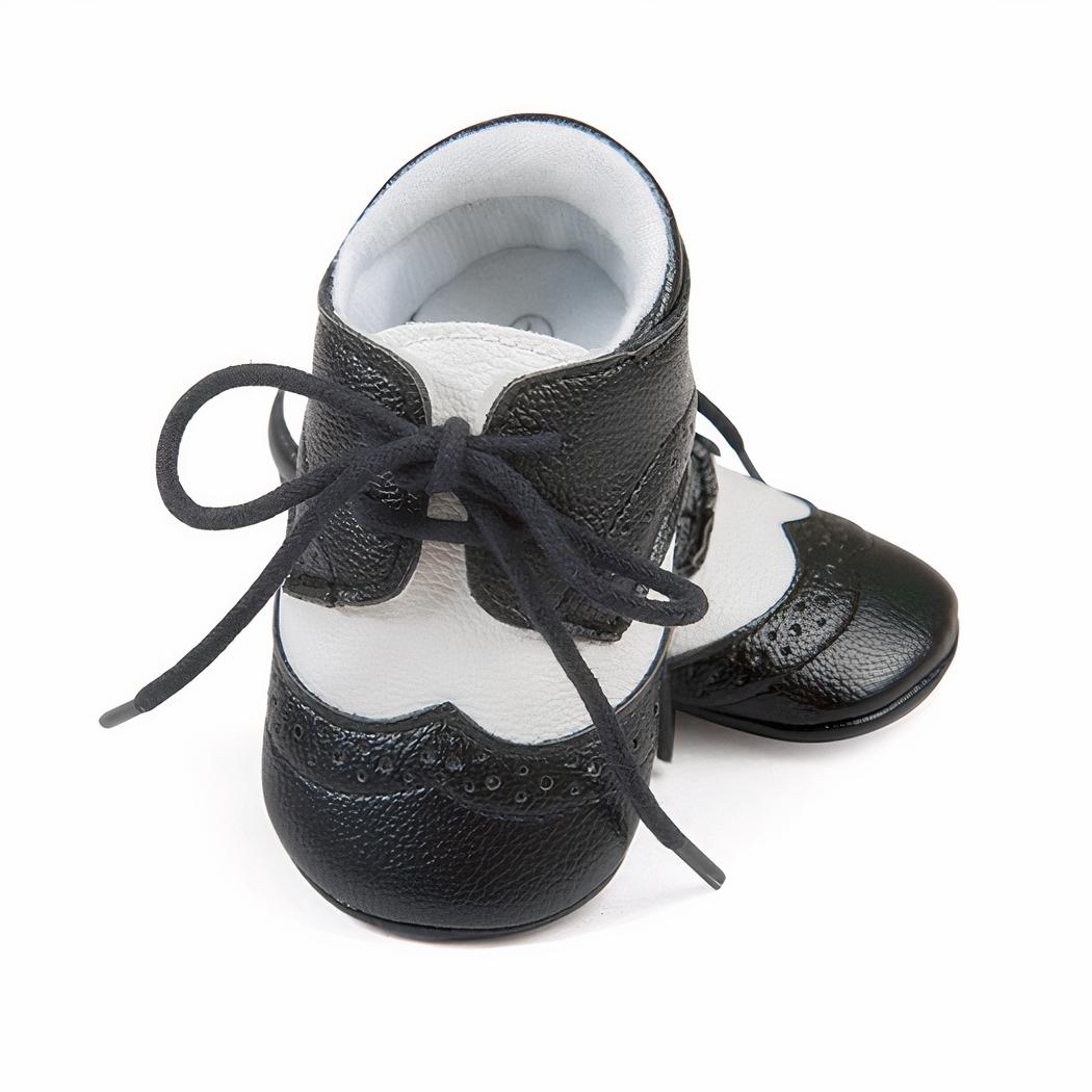 Mocassins à lacets et semelle souple pour bébé garçon