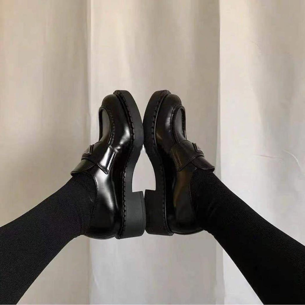 Mocassins à petit talon épais pour femme