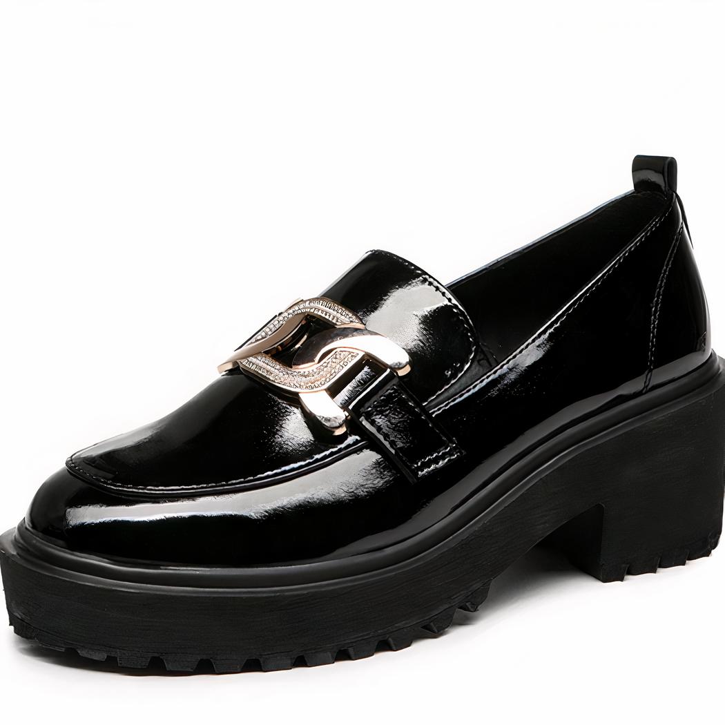 Mocassins à plateforme avec une chaîne dorée étincelante pour femmes