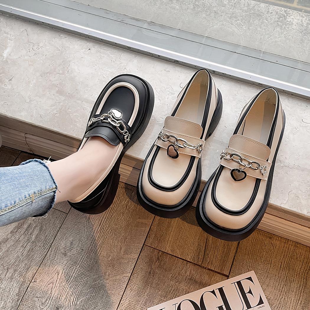 Mocassins à plateforme de style britannique pour femme