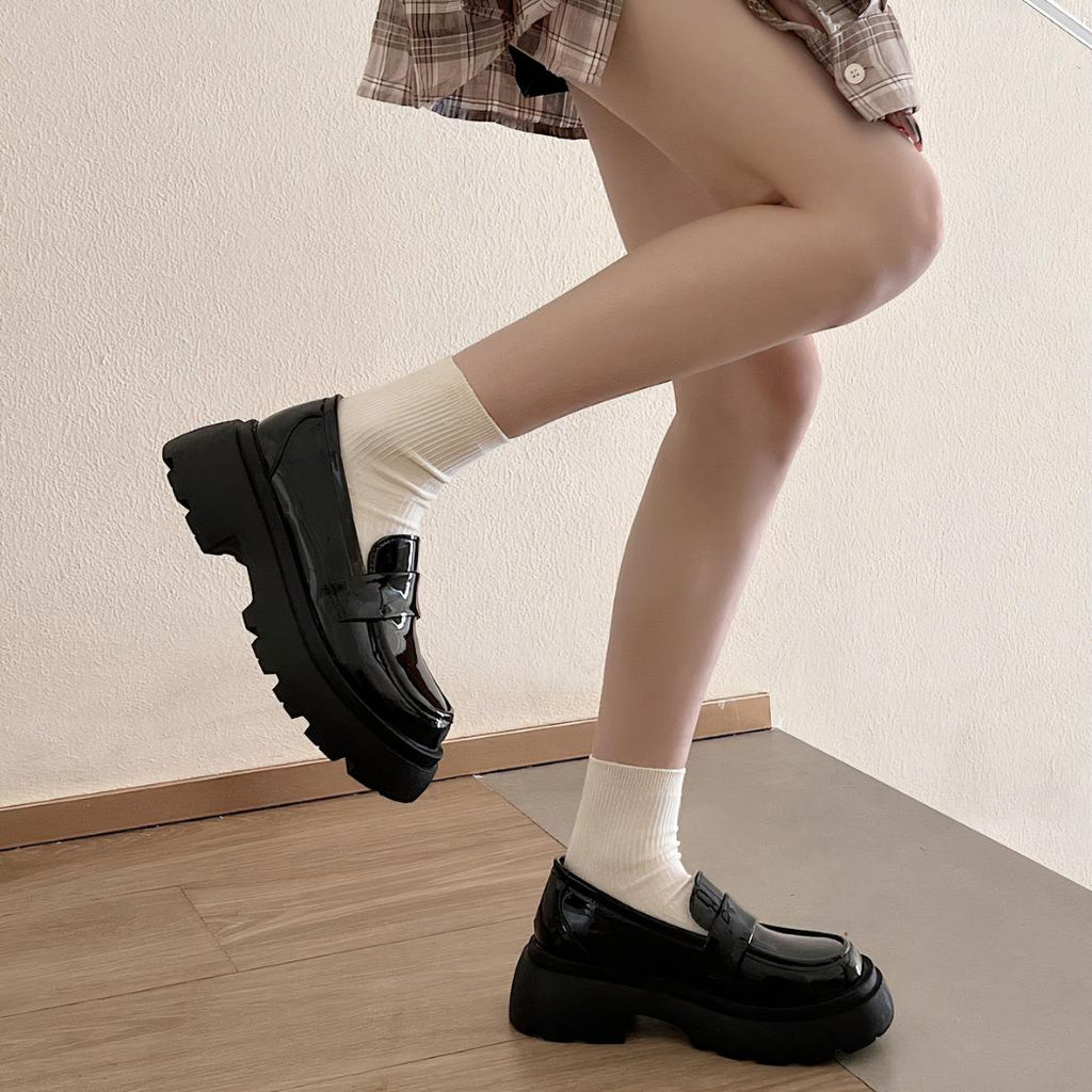 Mocassins à plateforme vernis pour femmes