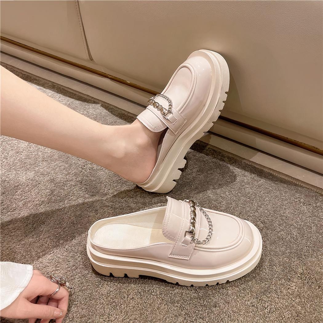 Mocassins à plateforme et chaînettes argentées pour femme