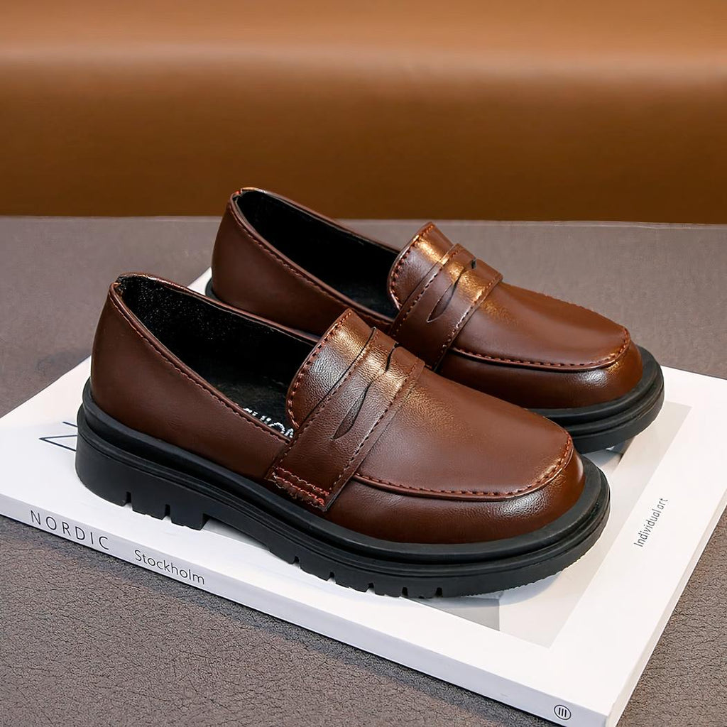 Mocassins en cuir de style britannique pour garçons