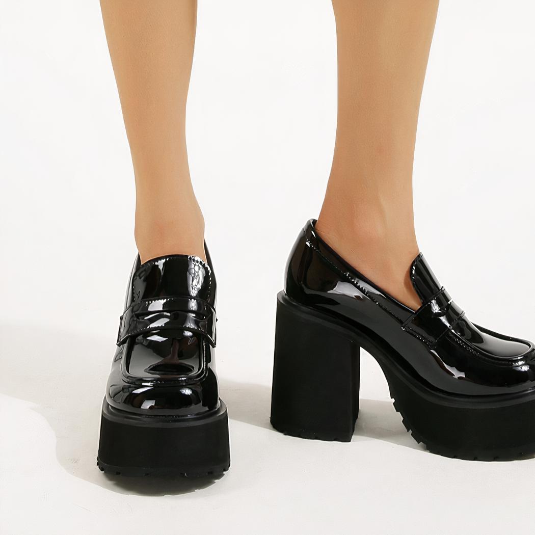 Mocassins à talons à semelle épaisse noire pour femmes