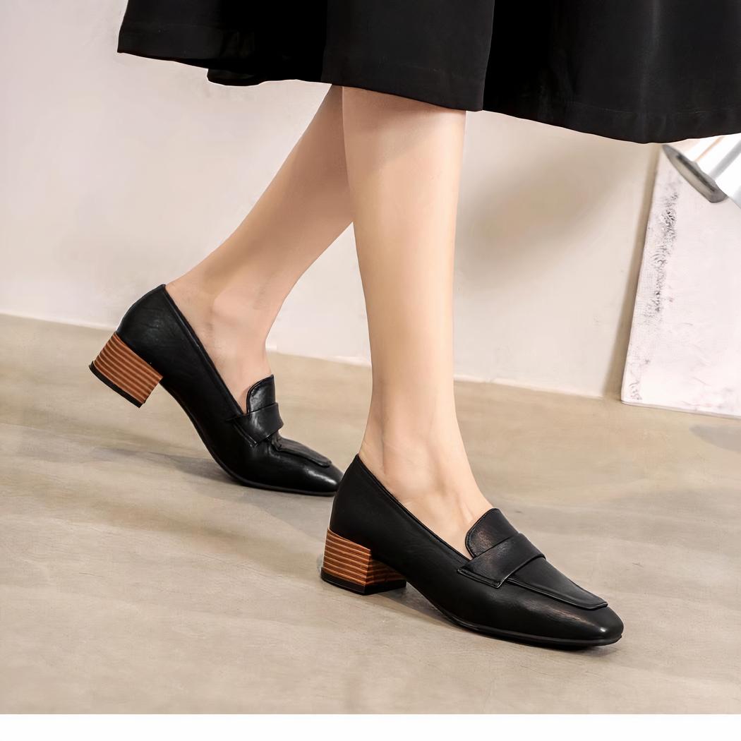Mocassins classiques à petits talons carrés pour femme