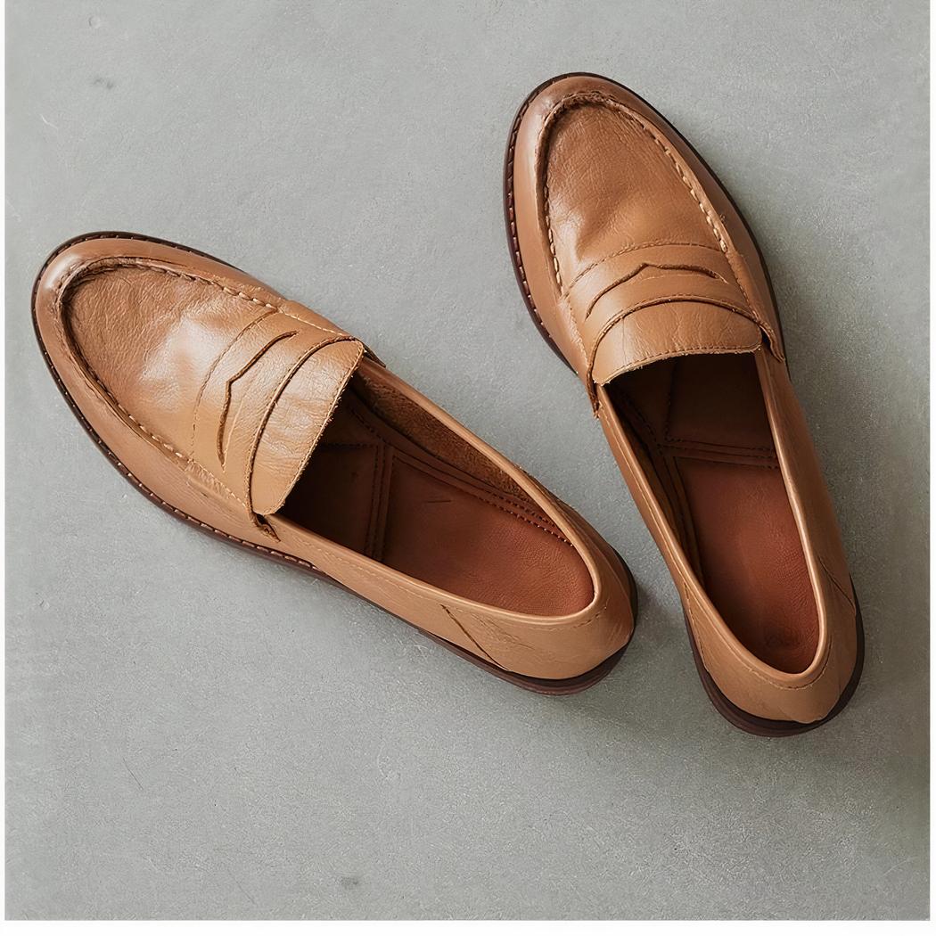 Mocassins à talons carrés en cuir souple pour femmes