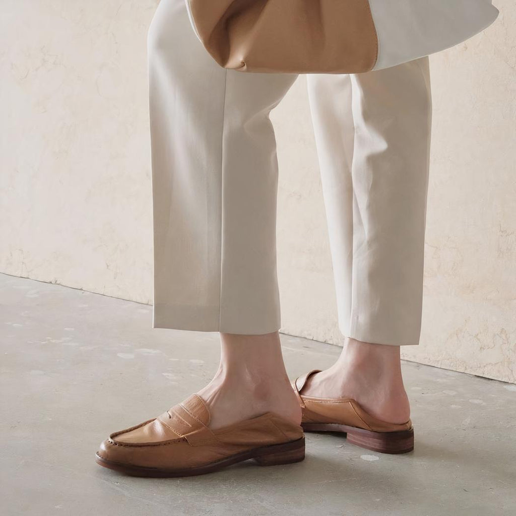 Mocassins à talons carrés en cuir souple pour femmes