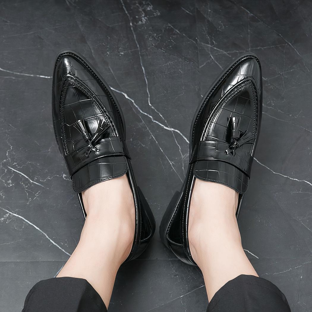 Mocassins à tête pointue à glands pour homme