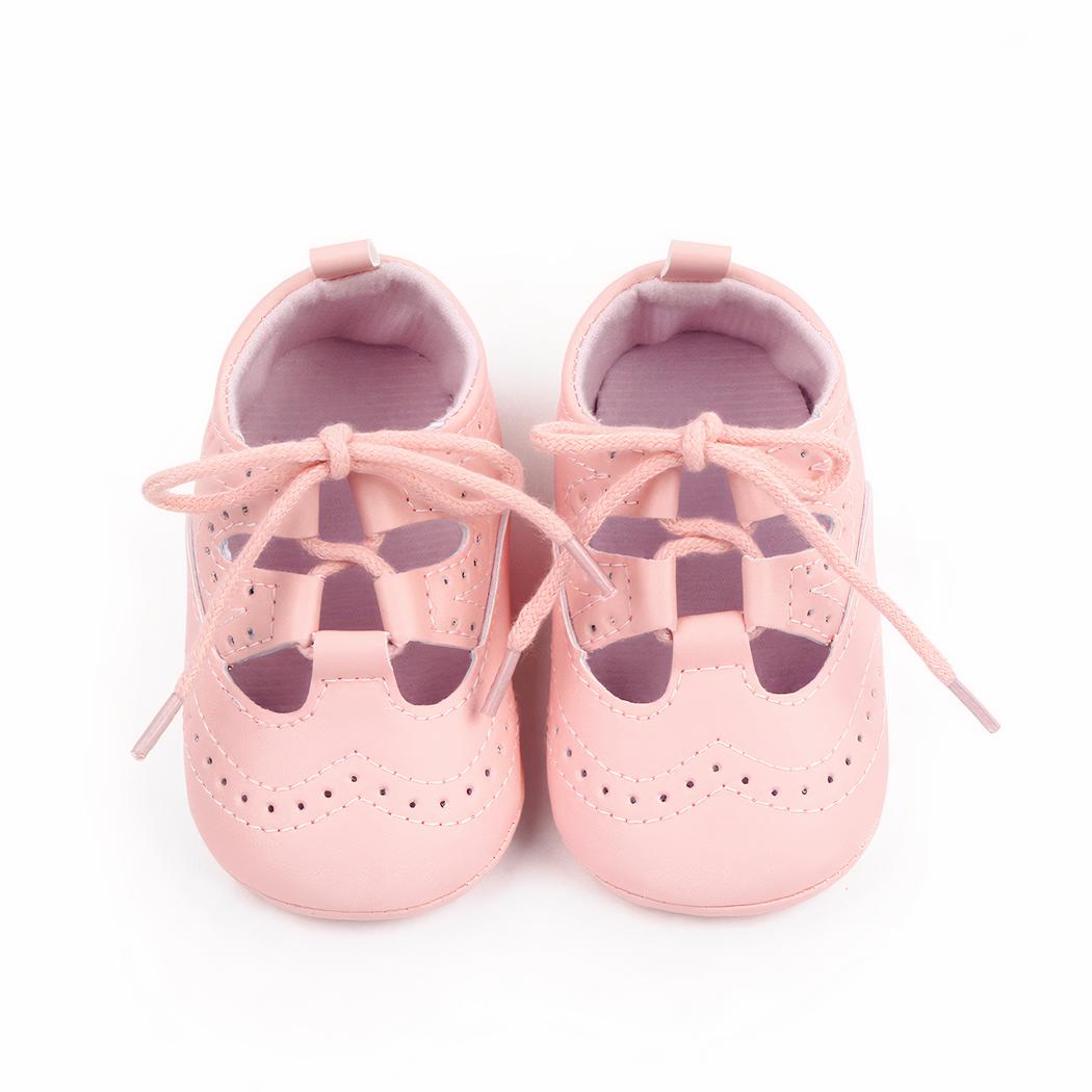 Mocassins ajourés à lacets style baskets pour bébé fille