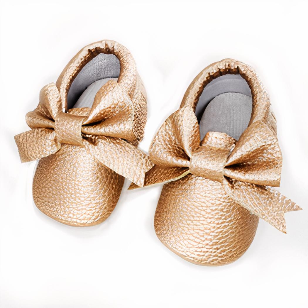 Mocassins avec nœud papillon pour nouveau-né