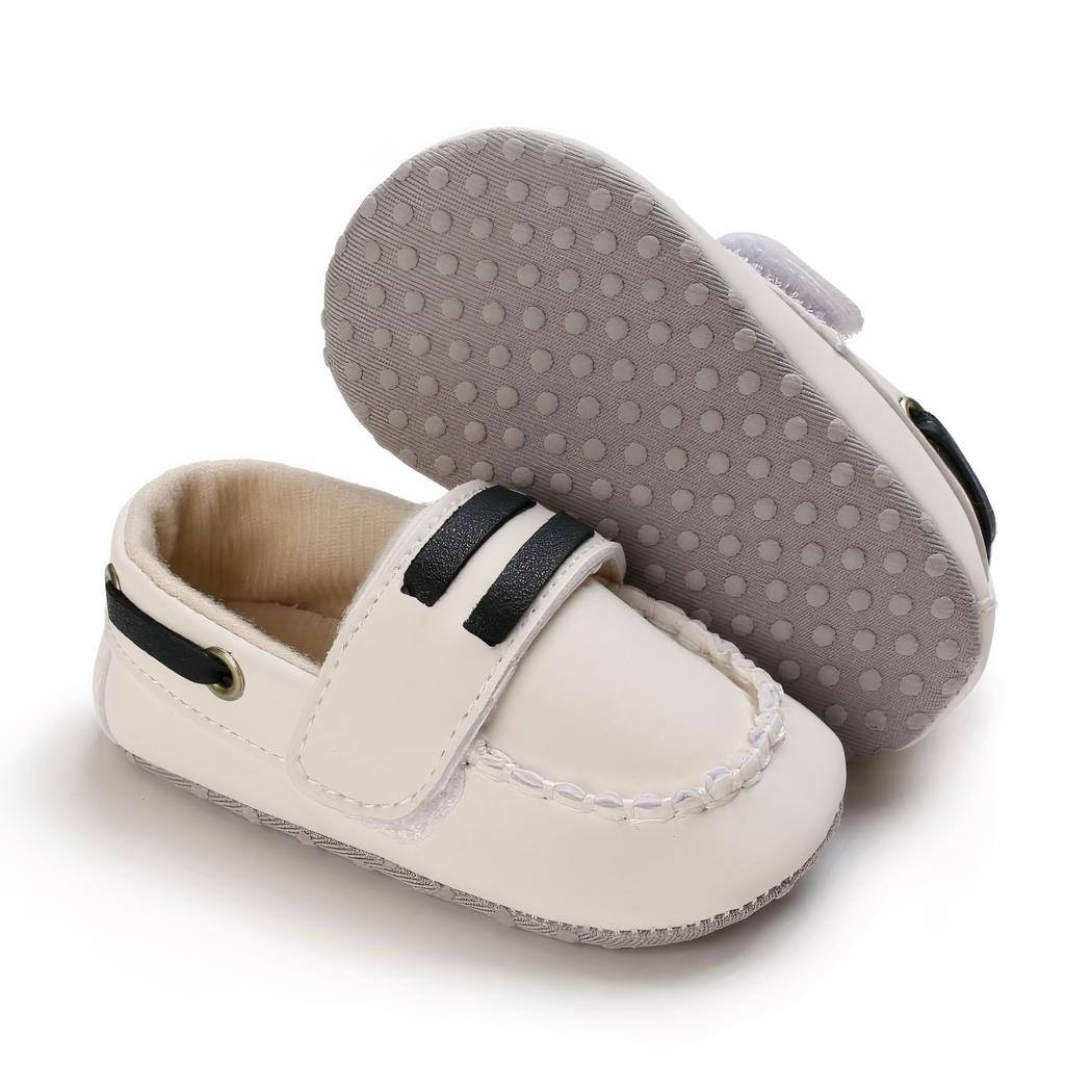 Mocassins bateau avec fermeture velcro pour bébé