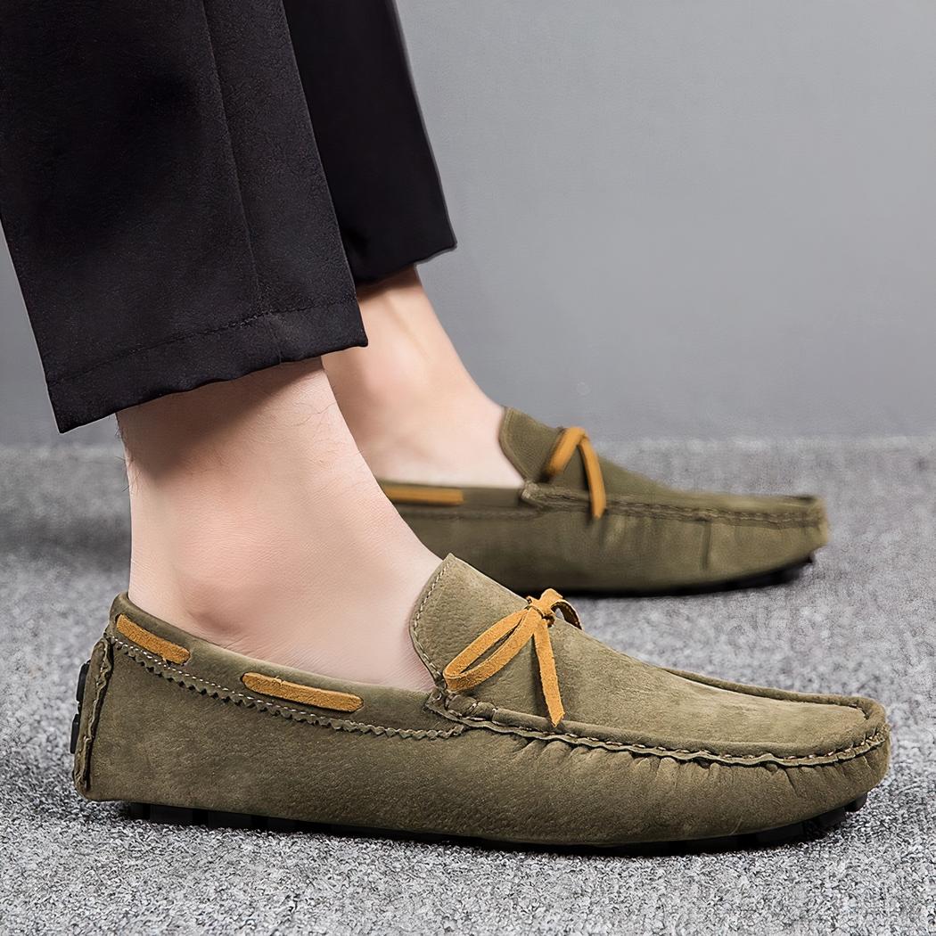 Mocassins bateau classiques effet daim à enfiler pour homme