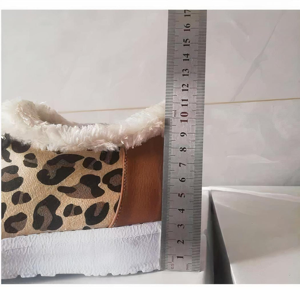 Mocassins bateau en fausse fourrure avec motif léopard