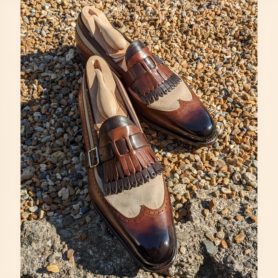 Mocassins bicolores à franges avec boucle