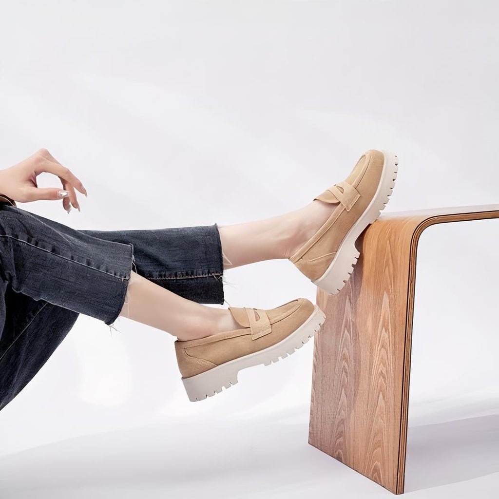 Mocassins classique en daim véritable à semelle épaisse