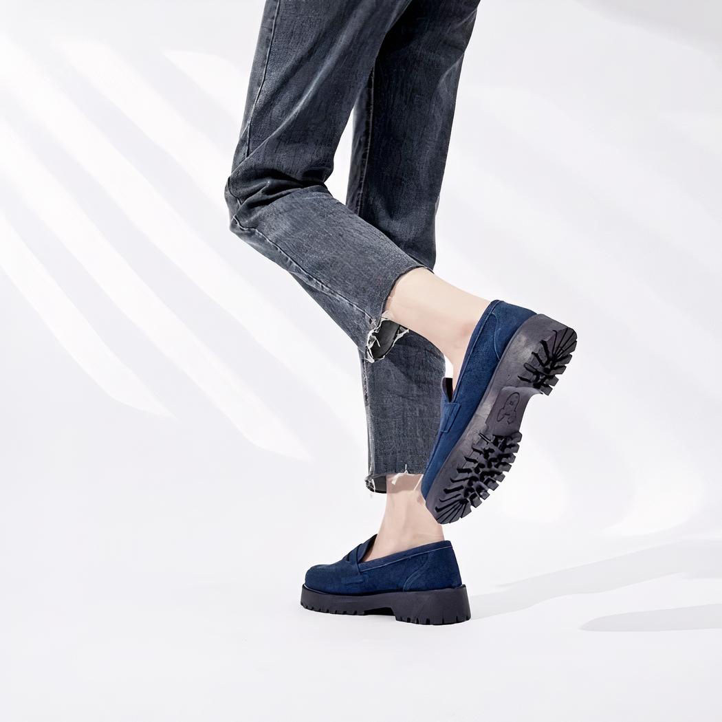 Mocassins classique en daim véritable à semelle épaisse