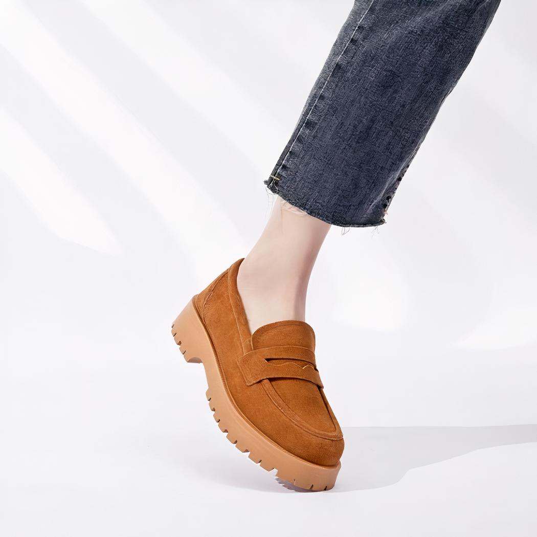 Mocassins classique en daim véritable à semelle épaisse