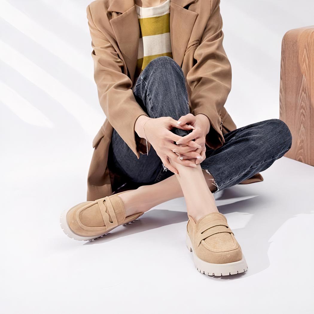 Mocassins classique en daim véritable à semelle épaisse
