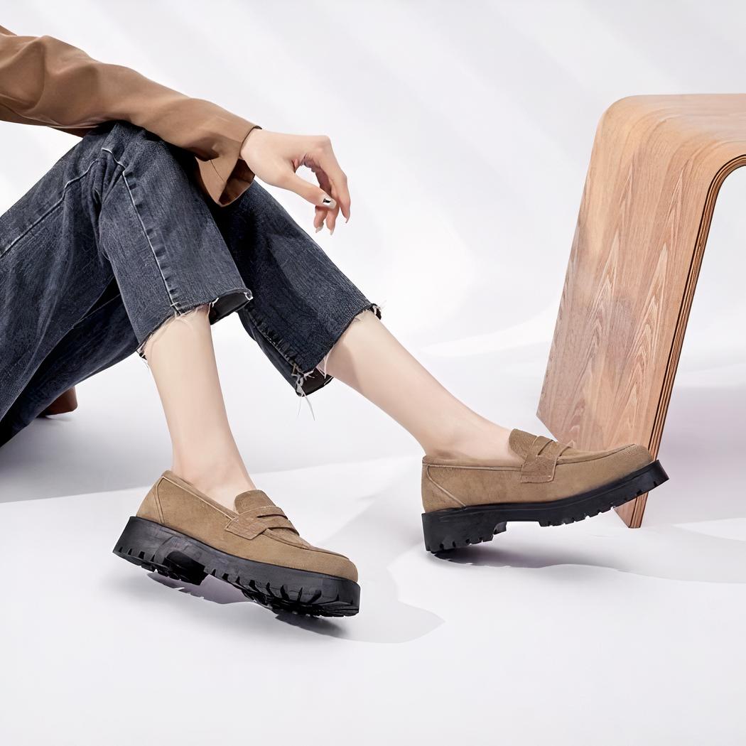 Mocassins classique en daim véritable à semelle épaisse