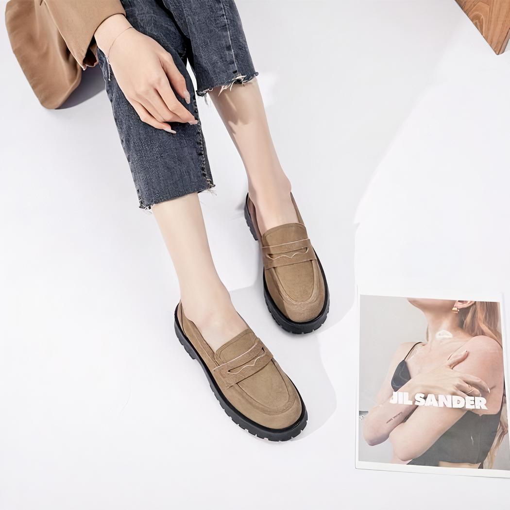 Mocassins classique en daim véritable à semelle épaisse