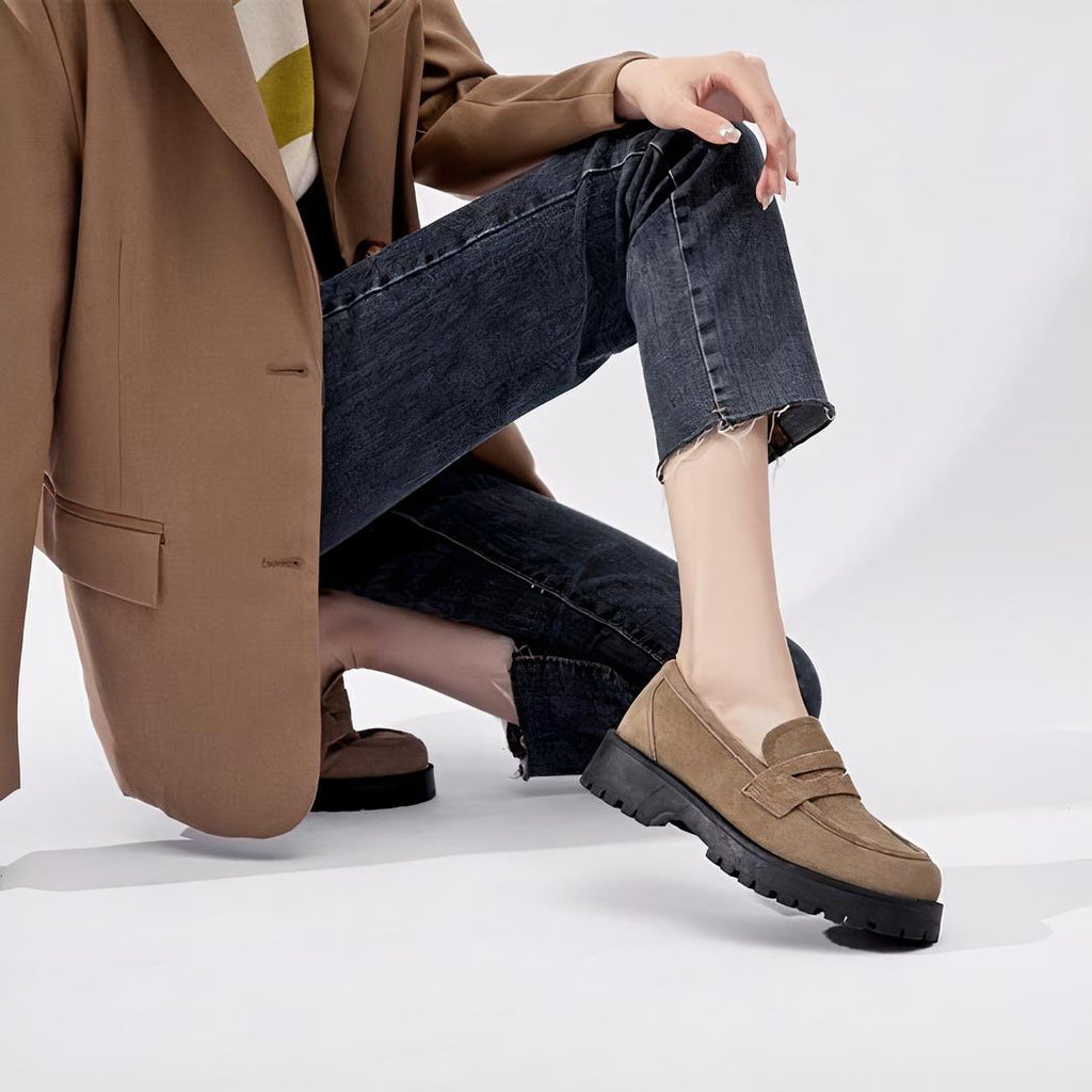Mocassins classique en daim véritable à semelle épaisse
