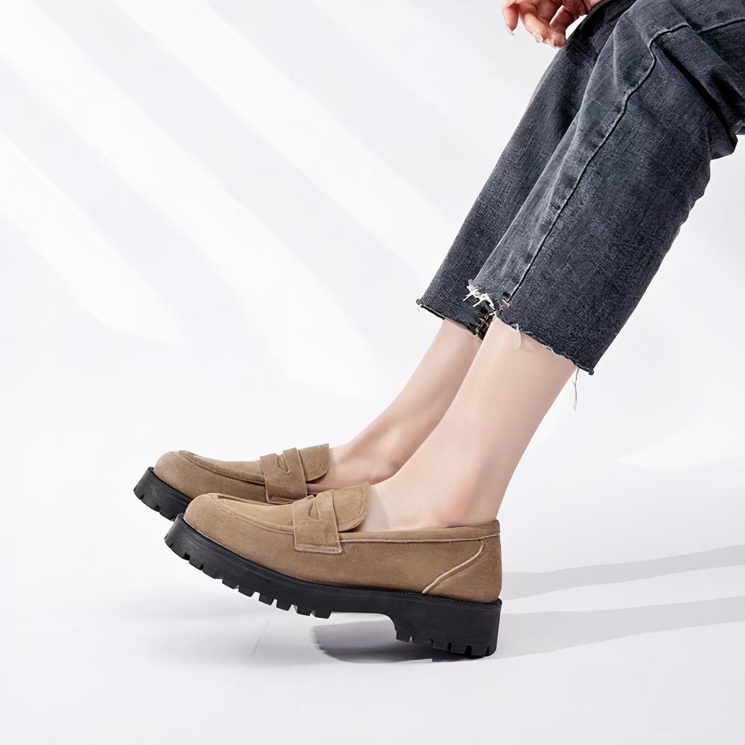 Mocassins classique en daim véritable à semelle épaisse