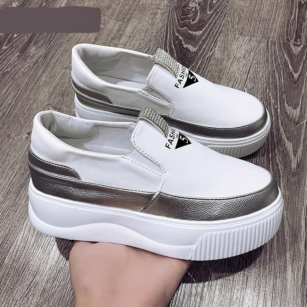 mocassin en cuir blanc compensé