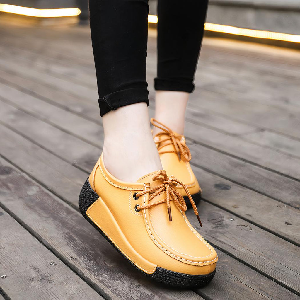 Mocassins compensés à lacets style bateau pour femme