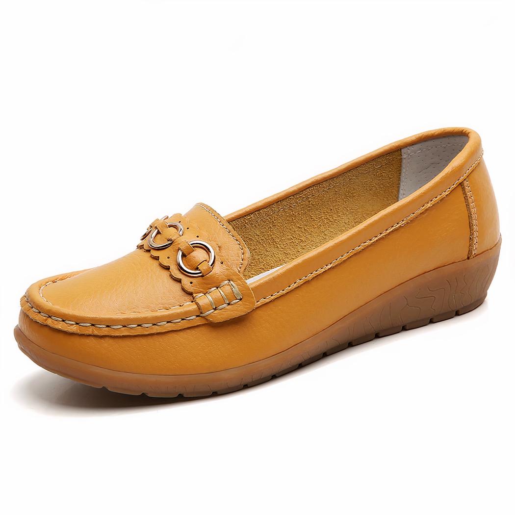 Mocassins compensés avec détails boucles dorées pour femme