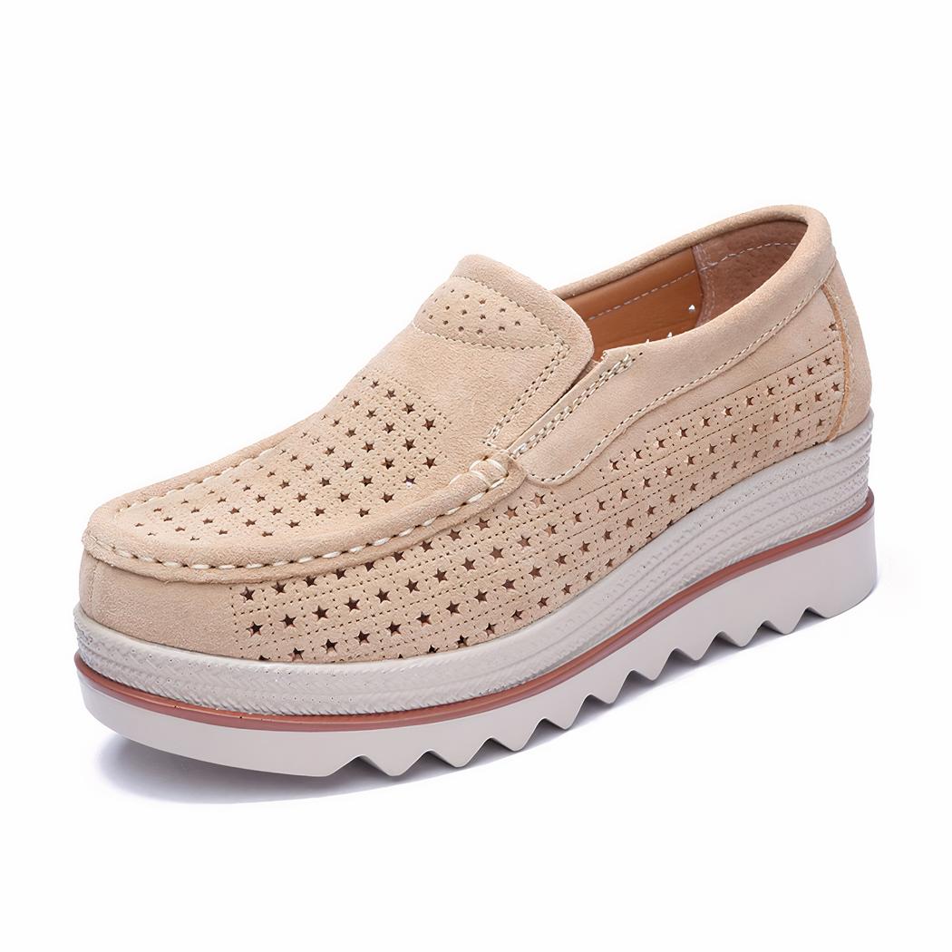 Mocassins compensés avec motifs étoiles ajourés pour femme