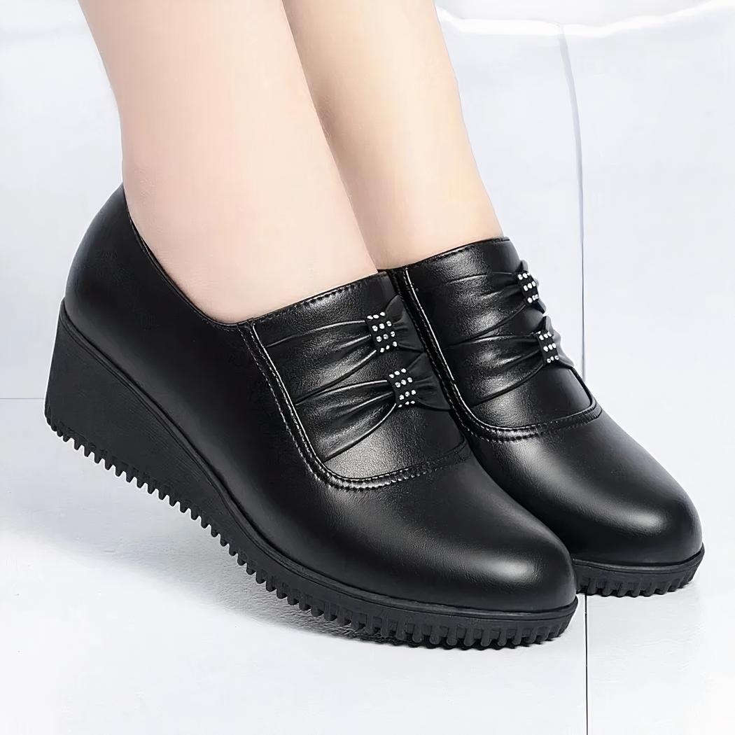 Mocassins compensés confortables en cuir noir pour femmes