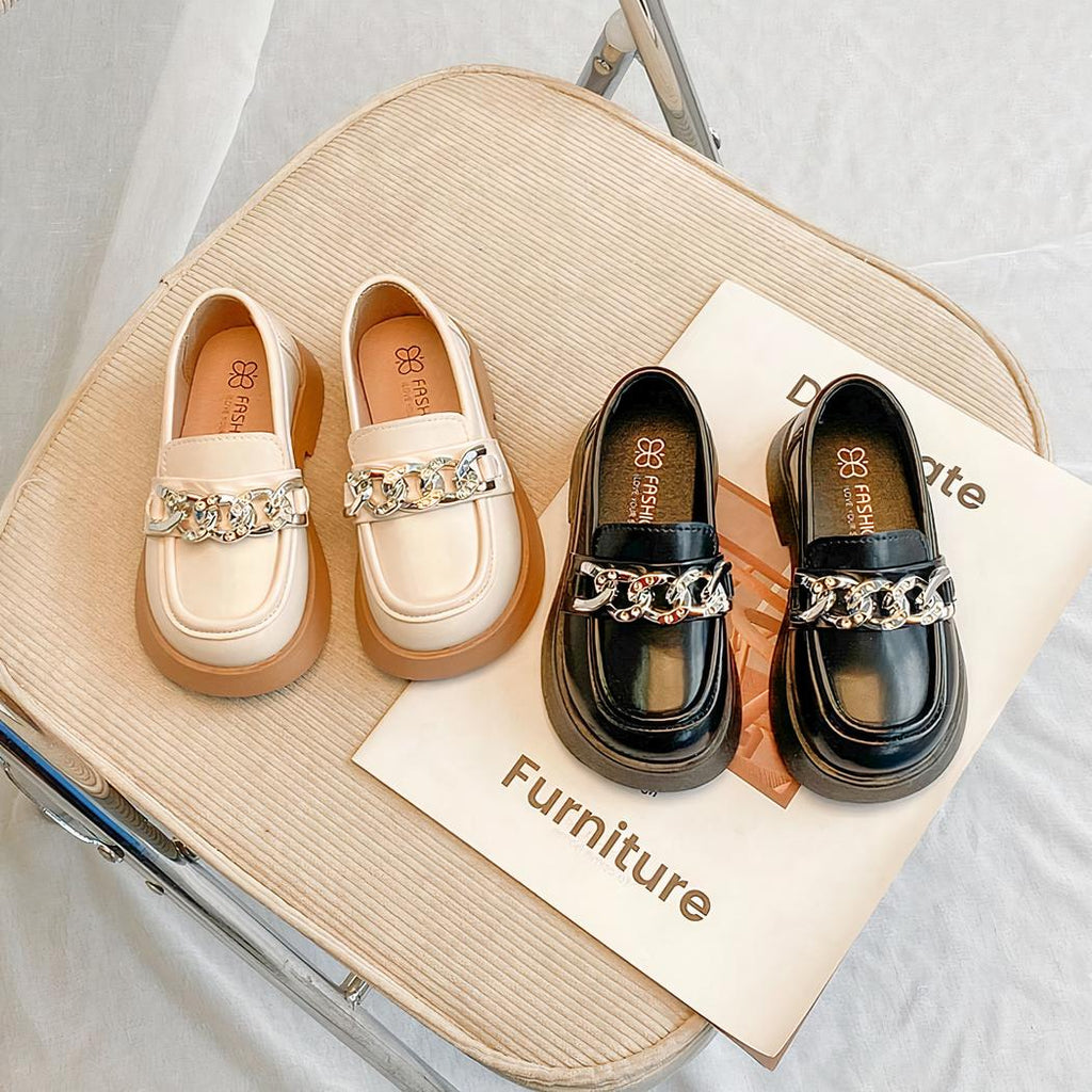 mocassin blanc et noir pour fille