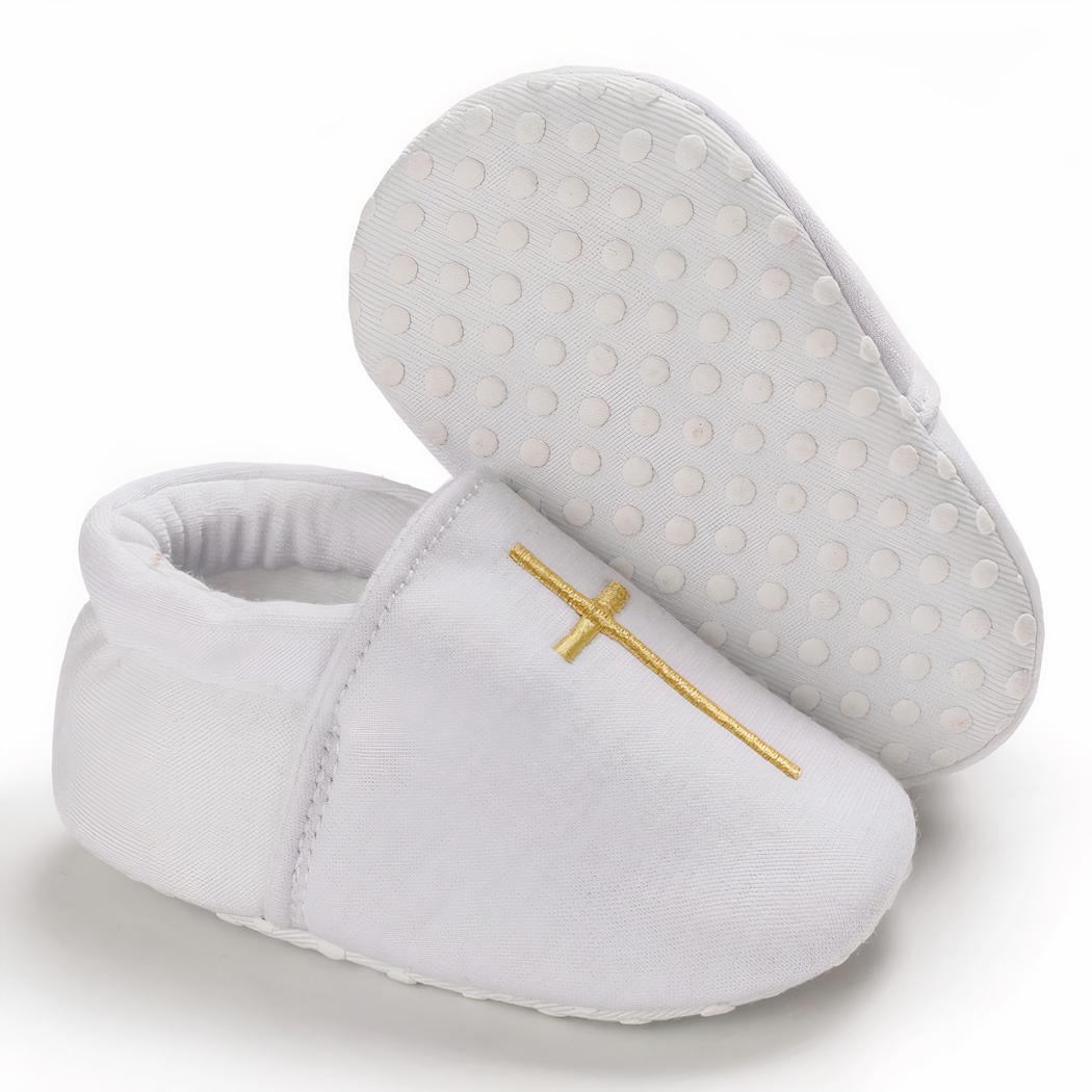 Mocassins de baptême blancs en coton pour bébé