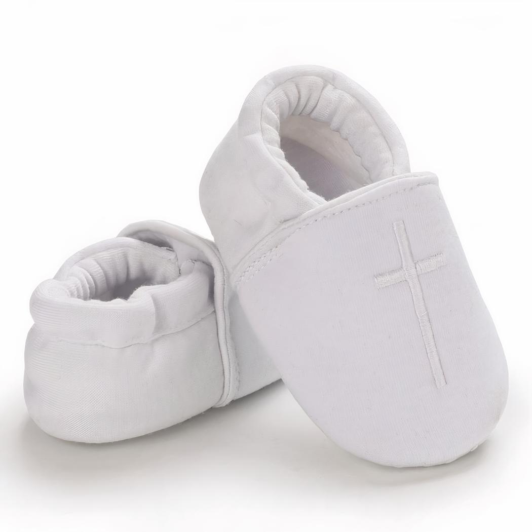 Mocassins de baptême blancs en coton pour bébé