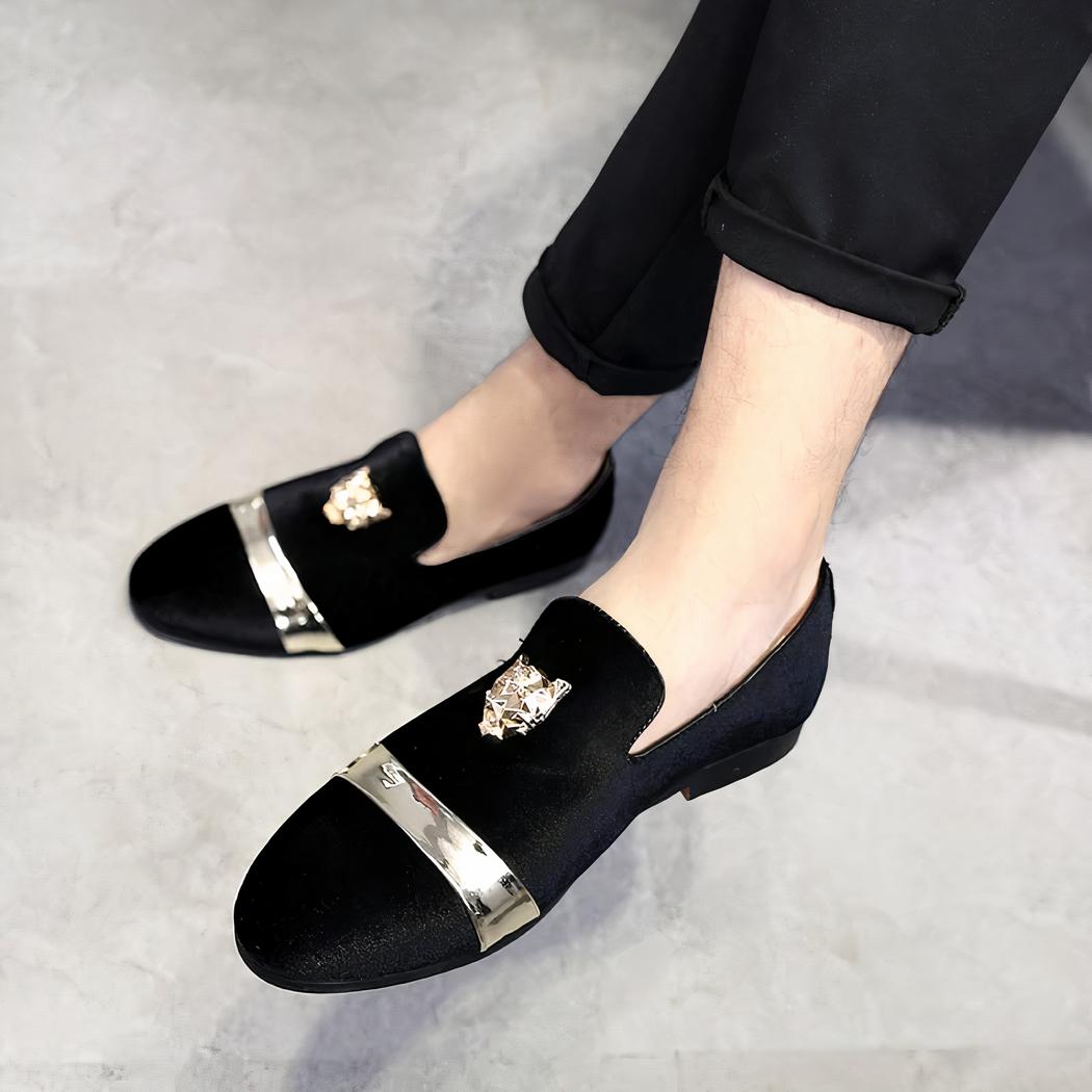 Mocassins de mariage en velours avec écusson tigre